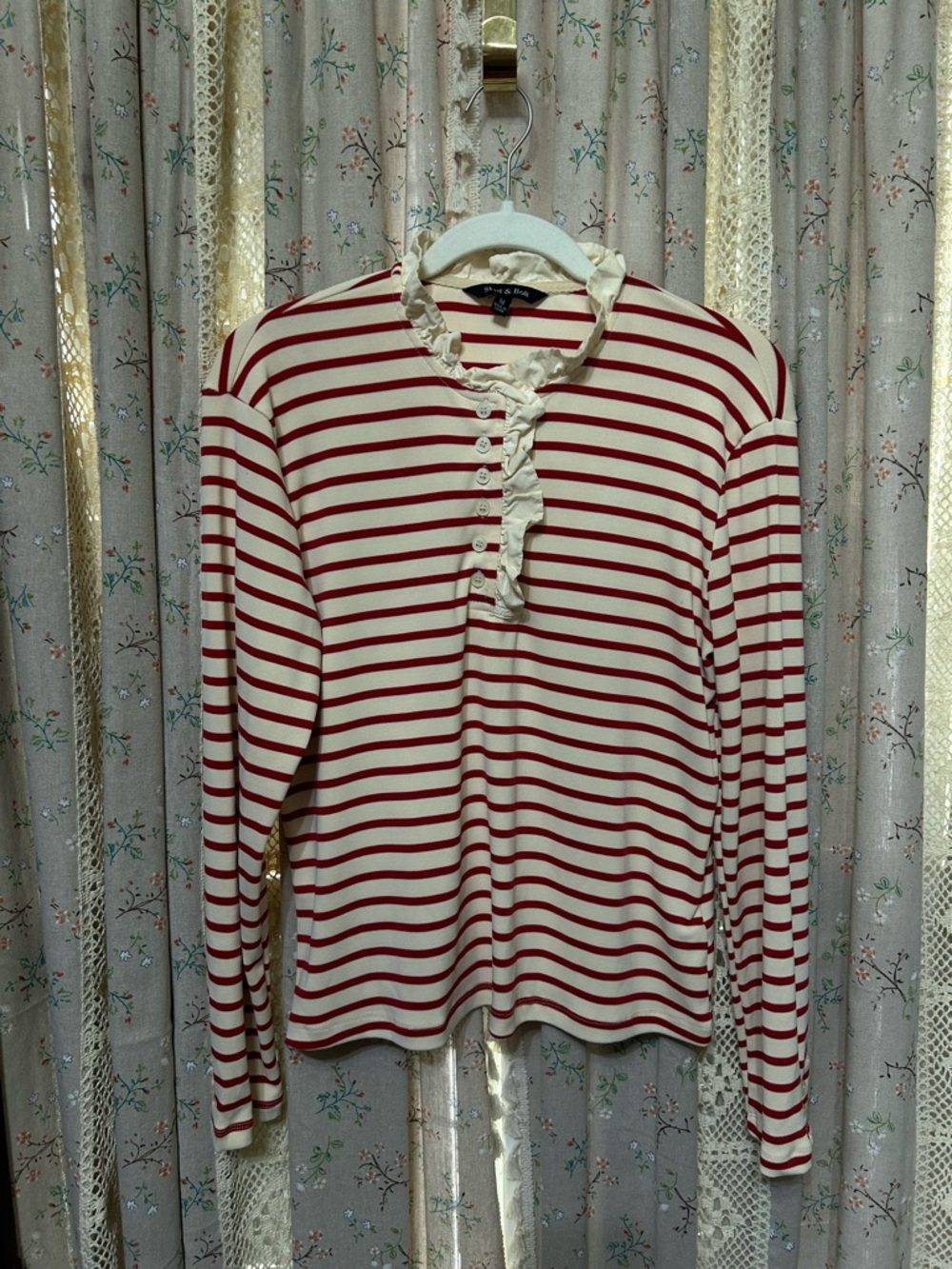 2/$28 Strut & Bolt Ruffle Neck Striped Henley Top Medium Red Cream